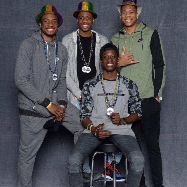 特长嵌入团 特长嵌入团